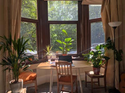 Spacious Room in quiet area Southside Main Photo