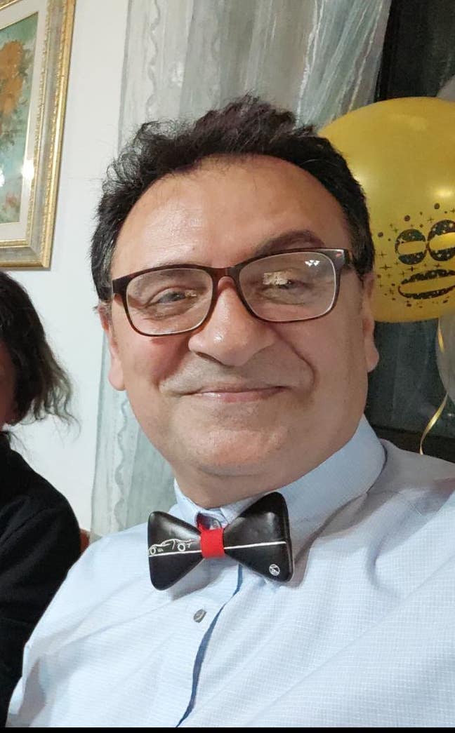 Professional seeking single/double room Main Photo