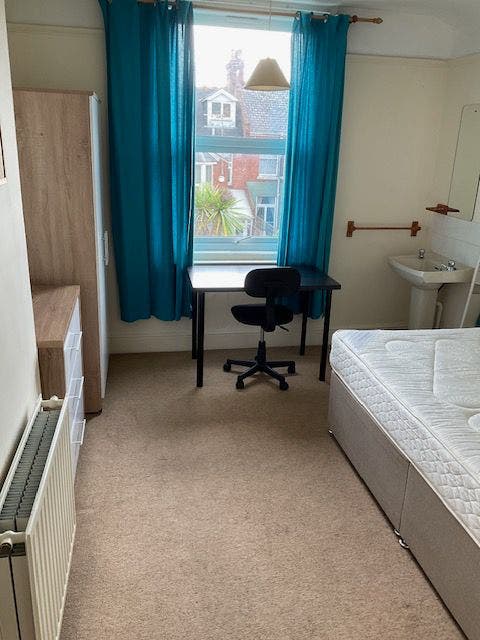 Tenancy Takeover Main Photo