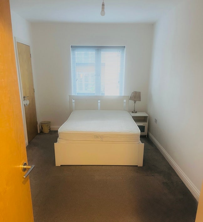 🌿 Spacious Double Room with Private En- suite 🌿 Main Photo