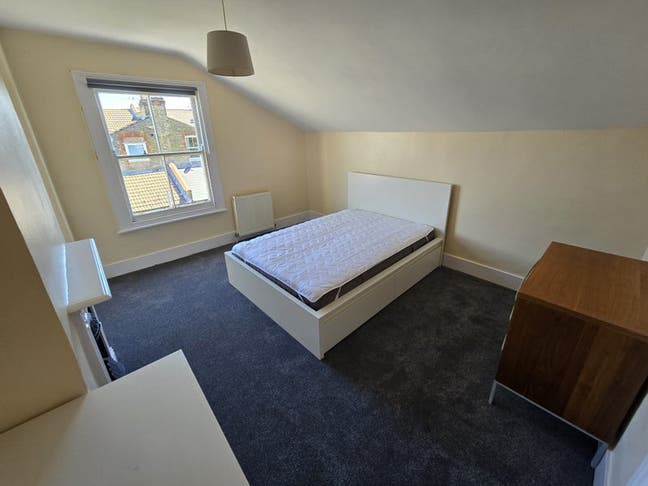 Spacious Double Room, Tooting Broadway Main Photo