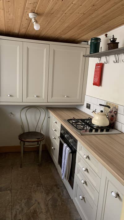 Central by Sea, Huge Lounge, Low Bills, Gas Boiler Main Photo