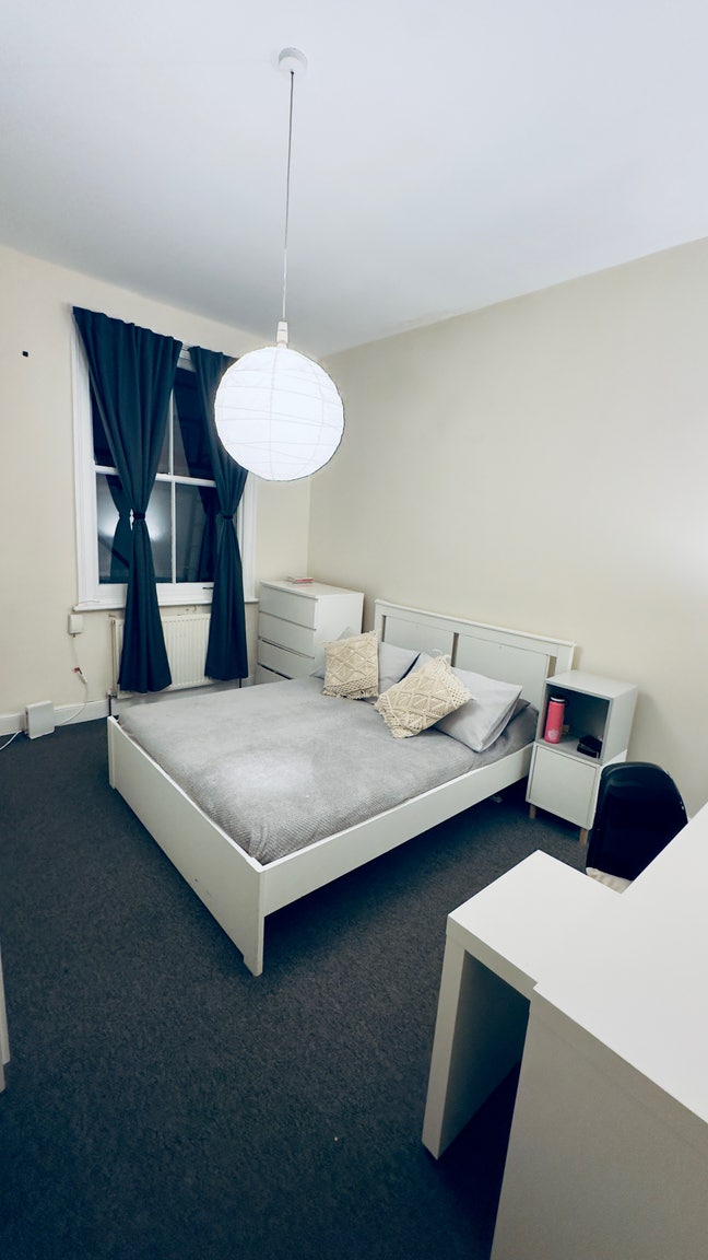 Great double room ( Notthing hill gate ) Main Photo