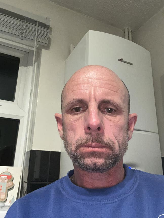 48 year old Male seeks a single or double room Main Photo