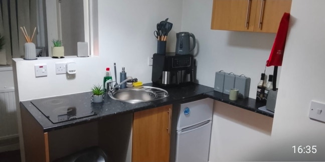 DSS ensuite room Main Photo