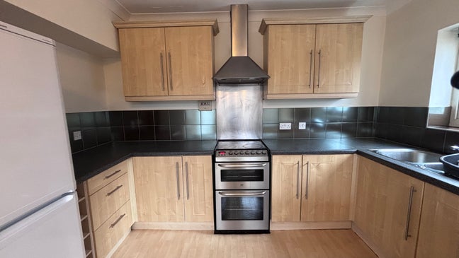 2 double bedroom flat very close to Nottm city Main Photo