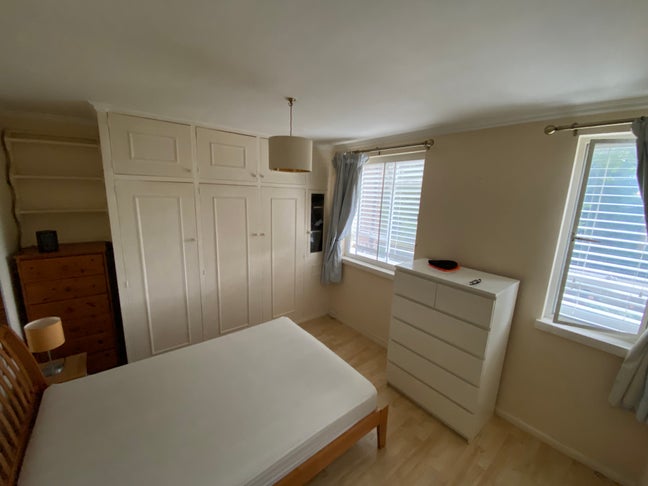 Lrg double room, great location, all bills incl. Main Photo