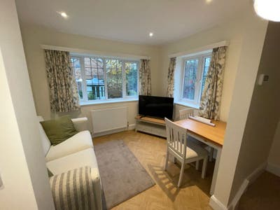 Discounted rent for help around the house Main Photo