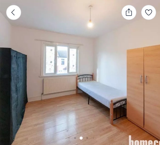 Double Bedroom to rent in East Ham Main Photo