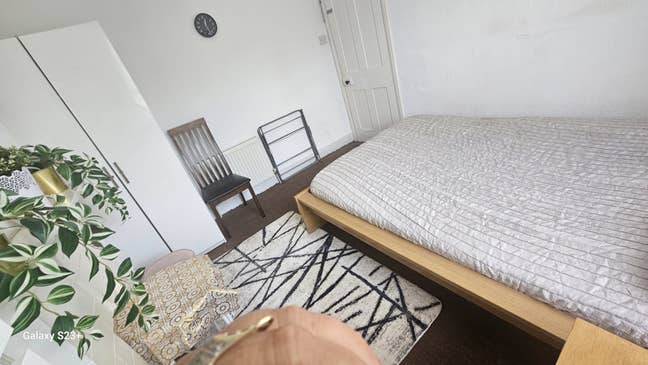   Double Room 5 Min from Hammersmith Station  Main Photo