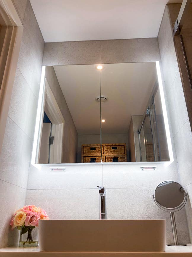 Luxury King Ensuite, Bills Inc, 20 sec to Station Main Photo