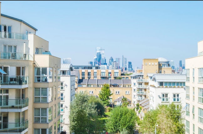 Room with the best view : Canada Water : £953  Main Photo