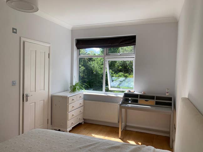 Room -  1 min walk to station  Main Photo