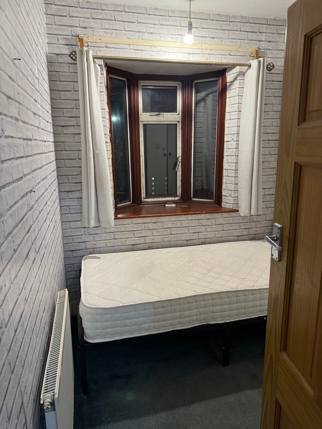 Single room  Main Photo