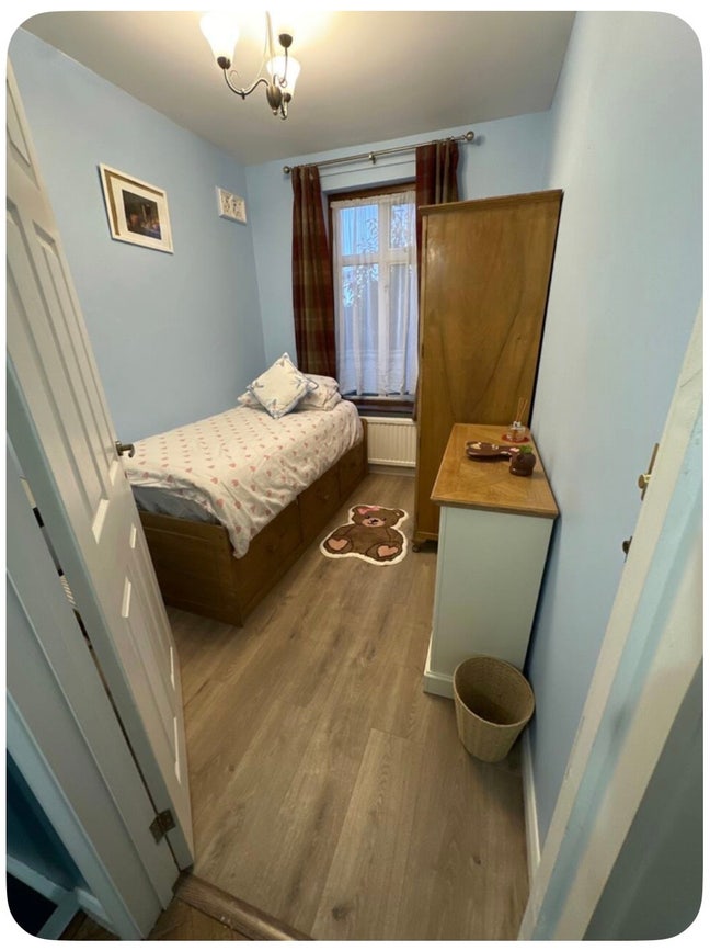 Single Room Available with All Bills Included  Main Photo