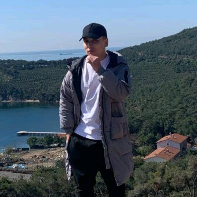 I'm looking for a studio flat Main Photo