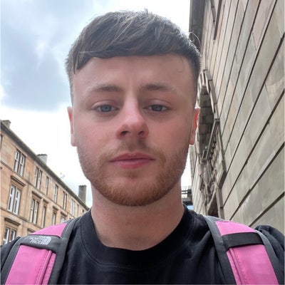 Male professional looking for modern flat £1,200pm Main Photo