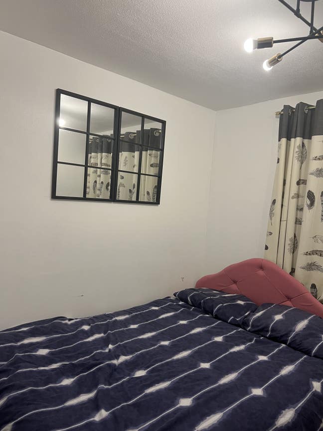 Bright & Spacious Double Room in a Quiet Familyhom Main Photo