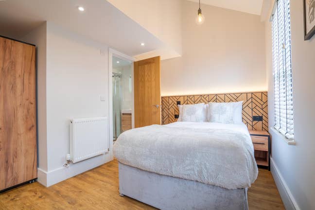 Are you looking for the best?  Main Photo