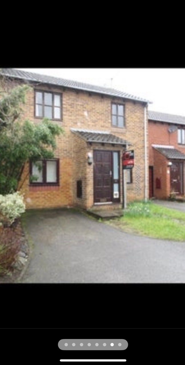 Spacious Double Room all bills incl!!!! RG6 3DG  Main Photo