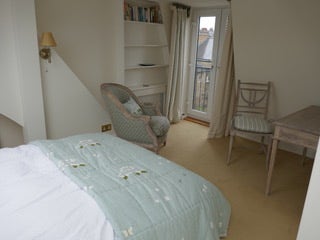 Large double with ensuite and single room. Main Photo