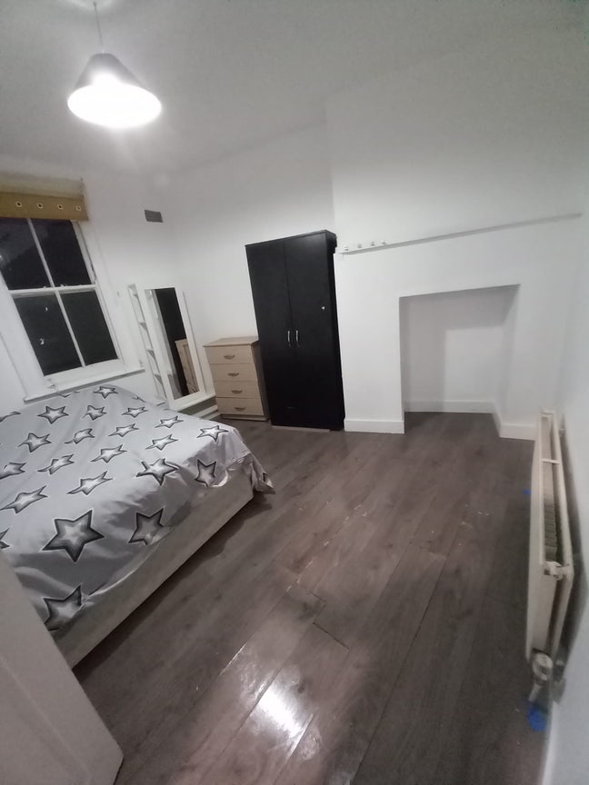 🛏️Double Room to Let in - Willesden/Harlesden Main Photo