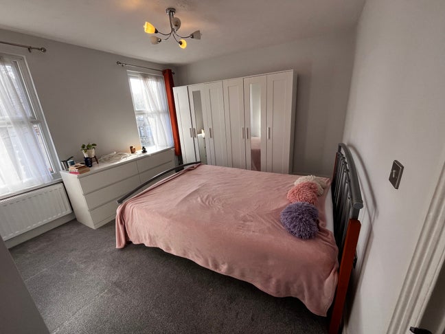 Double room available  Main Photo