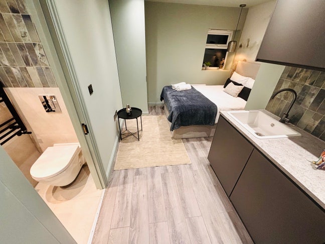 🛏️ 2X Studios Flat to Let in - Streatham  Main Photo