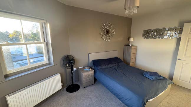 ✨ Stunning High-End 1-Bedroom Flat Main Photo