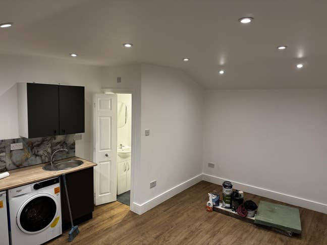 Brand new Studio available  Main Photo