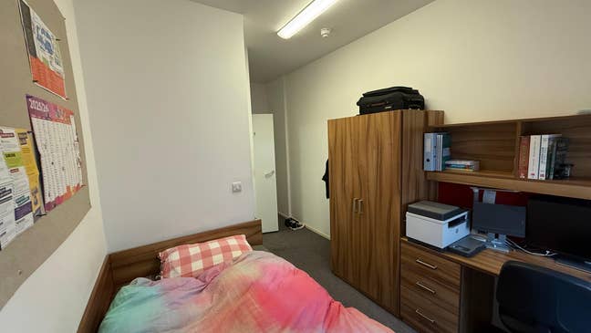 Ensuite CB1 Accommodation - Aru Students Only Main Photo