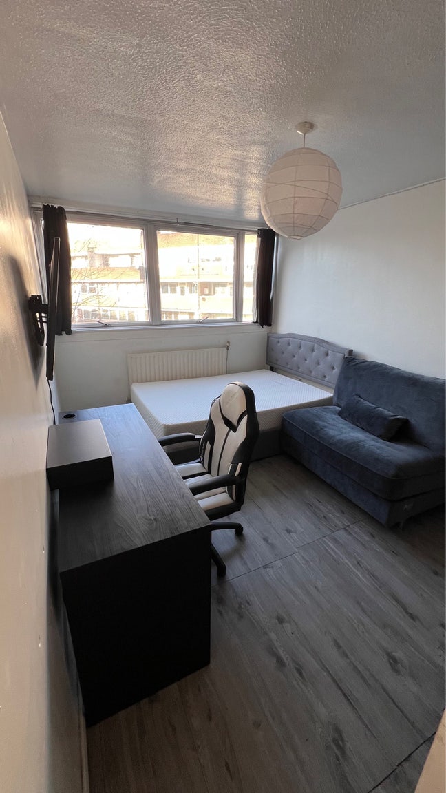 Spacious Double Bedroom in (Barbican/farringdon) Main Photo