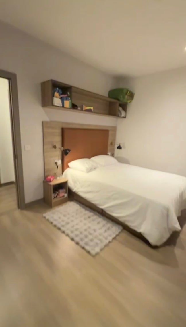 Platinum Apartment- 1 Bedroom  Main Photo