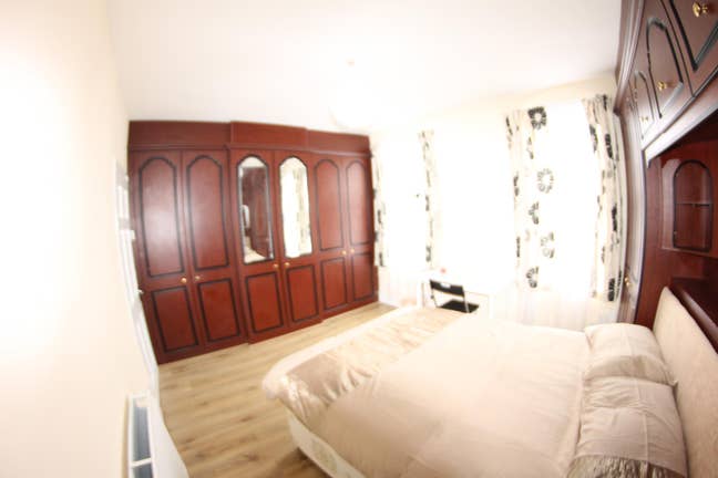 Double Room in E7 Forest Gate Main Photo