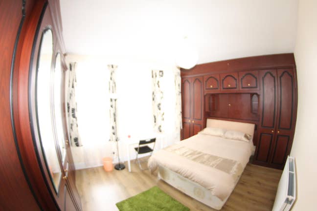 Double Room in E7 Forest Gate Main Photo