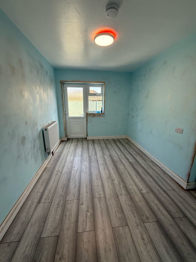 Beautiful Studio Flat for Rent in Feltham Main Photo
