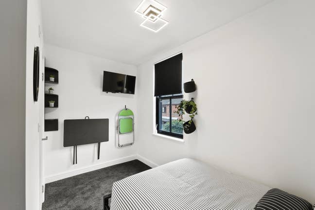 Great Location Close to City - Ensuite Room Main Photo