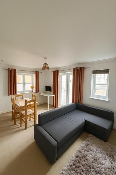 Riverside 1-Bed Flat | Parking Incl | Furnished Main Photo