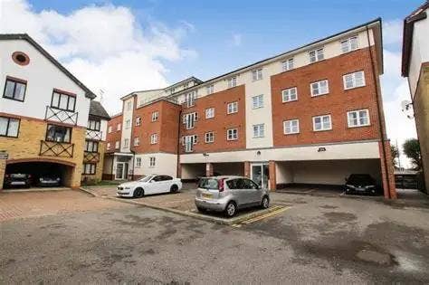 Central Peterborough Flat -Part Furnished £850 p/m Main Photo
