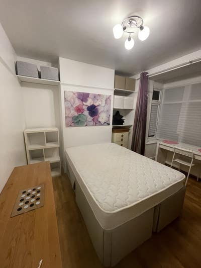 Double room in old town with parking. Main Photo