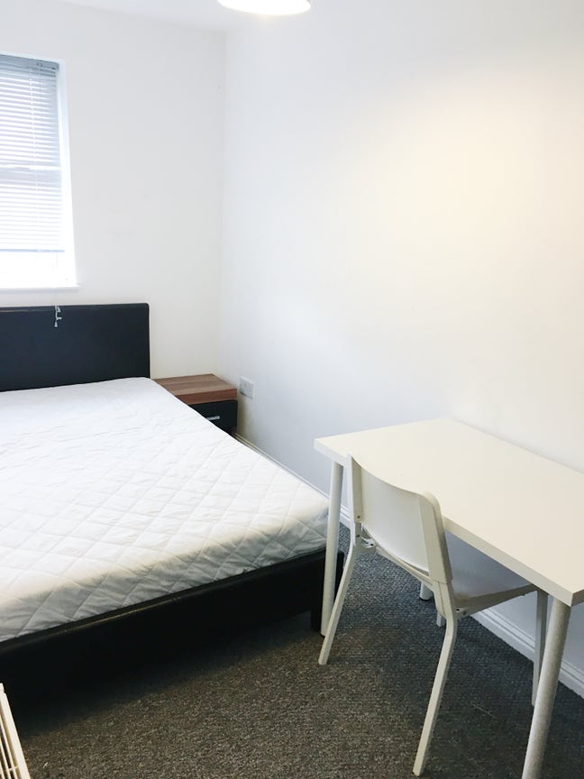 !!! Reduced!!! !!!Last Room Available!!  (C/D) Main Photo