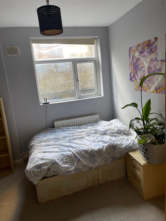 Bright Double room in 4-Bedroom Flat - Brick Lane Main Photo