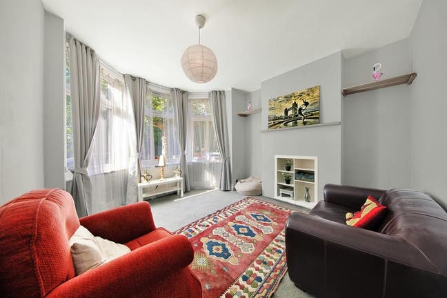 Short Flexi Stay 2-Bed House Dallas Road NW9 Main Photo