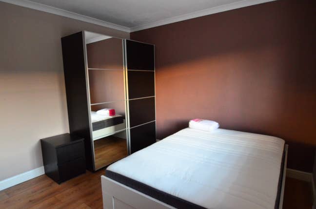 Stunning Double Rooms in Big Modern House Main Photo