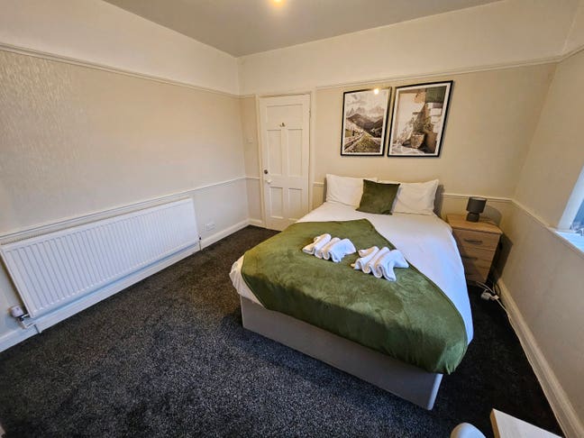 Lovely Double Room in Wednesbury Main Photo