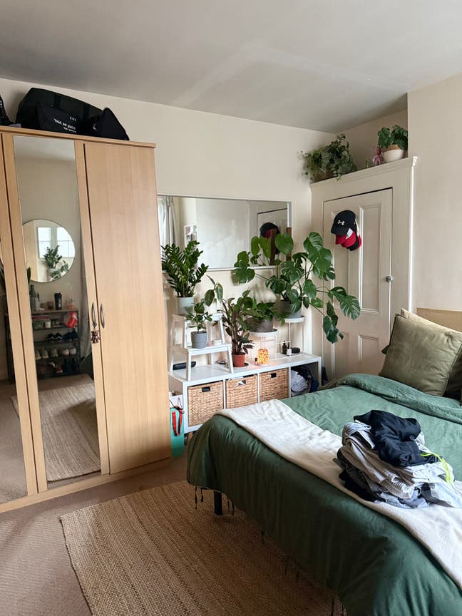 2 double rooms - No Deposit Main Photo