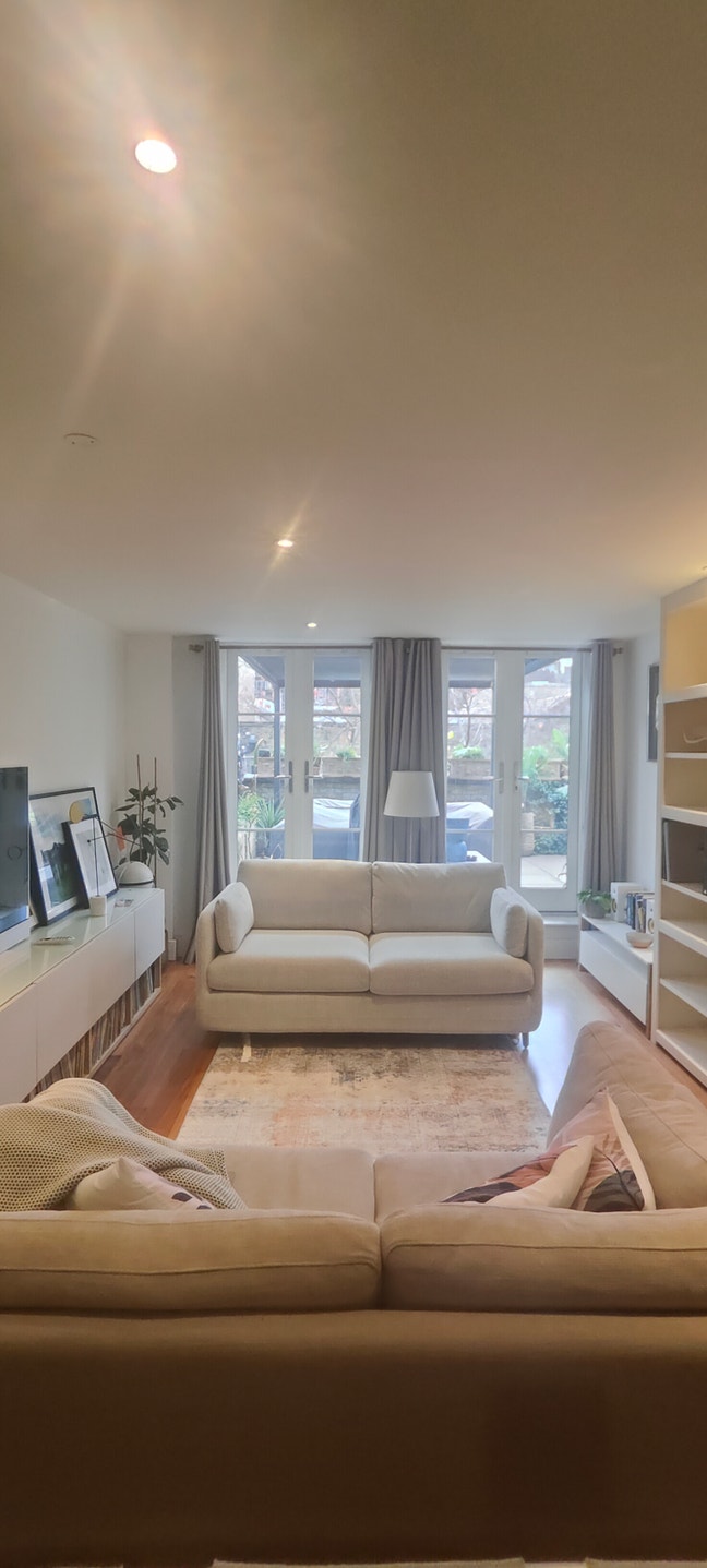 Clapham share with terrace  Main Photo