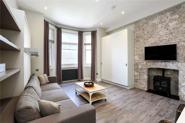 Bills Included, Great Location, Short/Long Lets 🔥 Main Photo