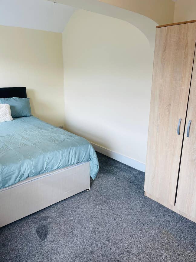 Spacious and Cosy Double Room for Rent in TW5 9BP Main Photo