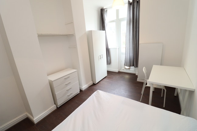 15 Min from Oxford Street! with Private Garden! Main Photo